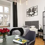 Otium Old Town Boutique *