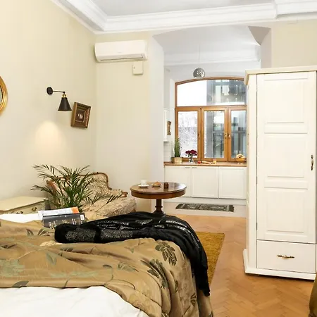 Otium Old Town Boutique *