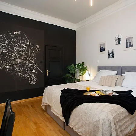 شقة Otium Old Town Boutique