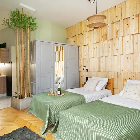 Otium Old Town Boutique شقة